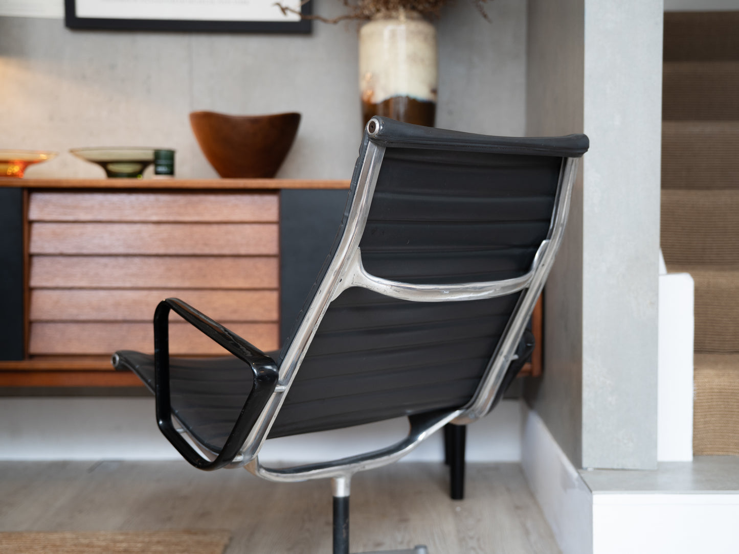 EA 116 Armchair by Charles Eames & Ray Eames for Vitra (USA)