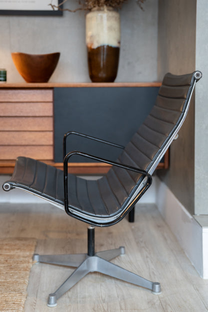 EA 116 Armchair by Charles Eames & Ray Eames for Vitra (USA)