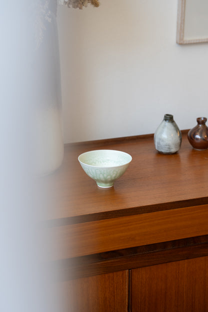 Peter Wills Porcelain Bowl in Dry Blue-Green Glaze (UK)