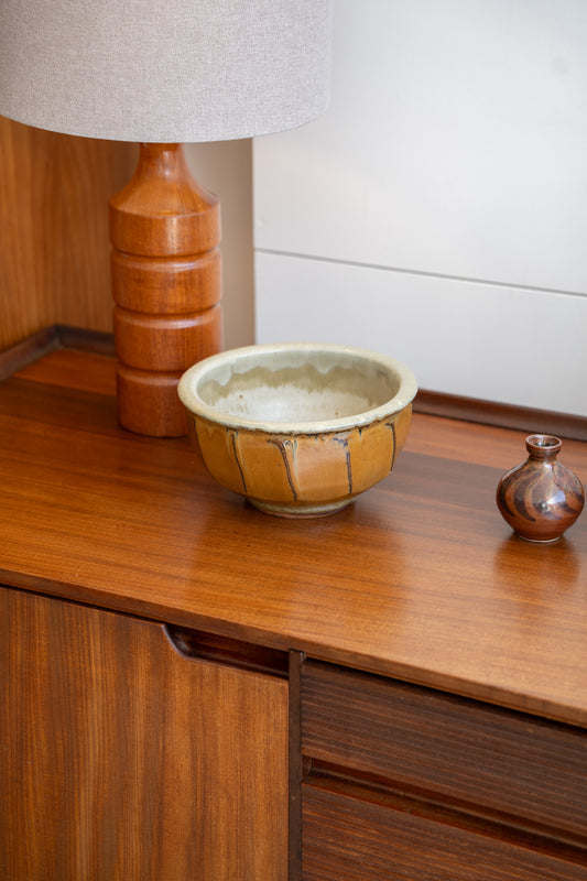 Studio Pottery Bowl by by Mike Dodd for Wellrash Pottery (c1970s)