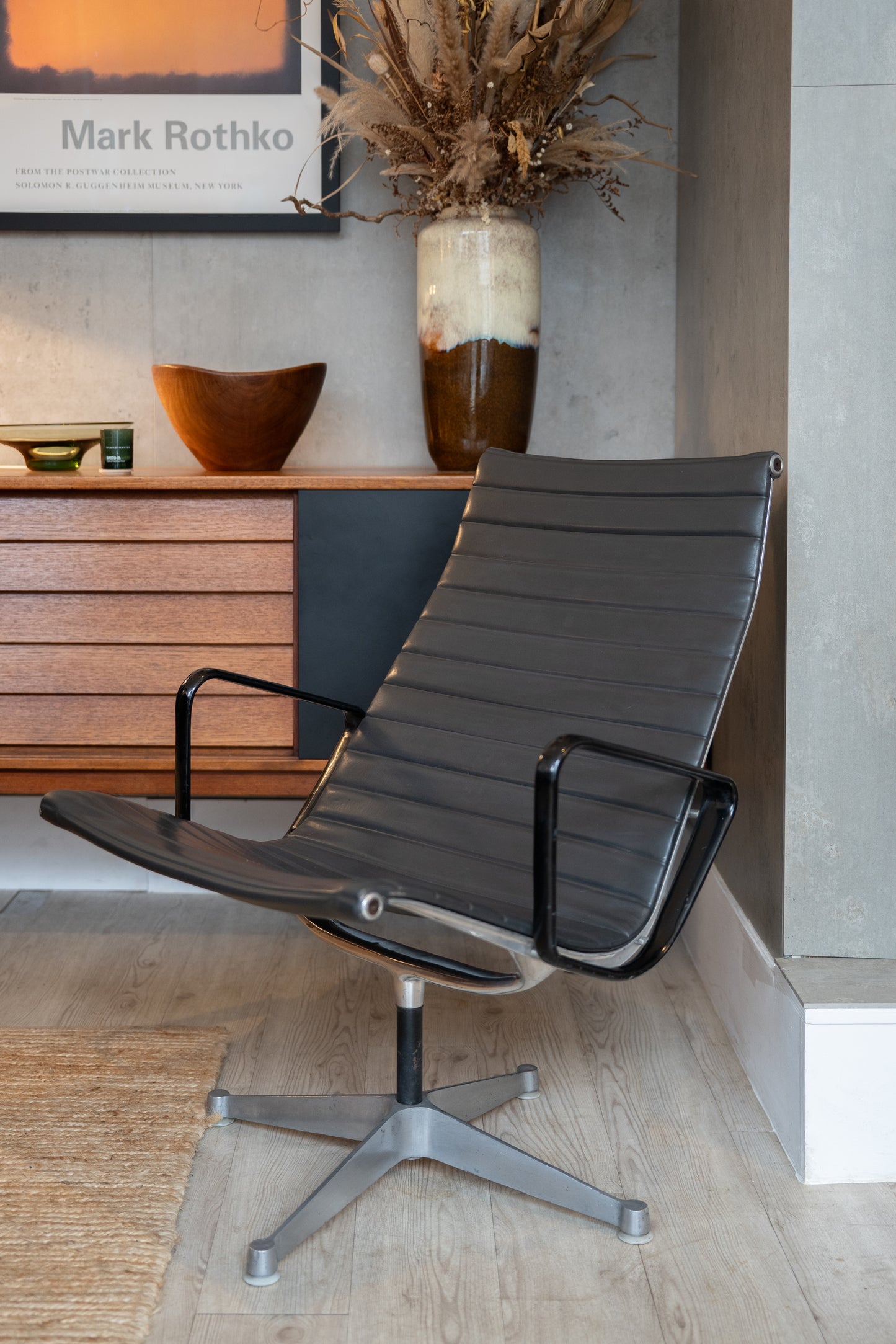 EA 116 Armchair by Charles Eames & Ray Eames for Vitra (USA)