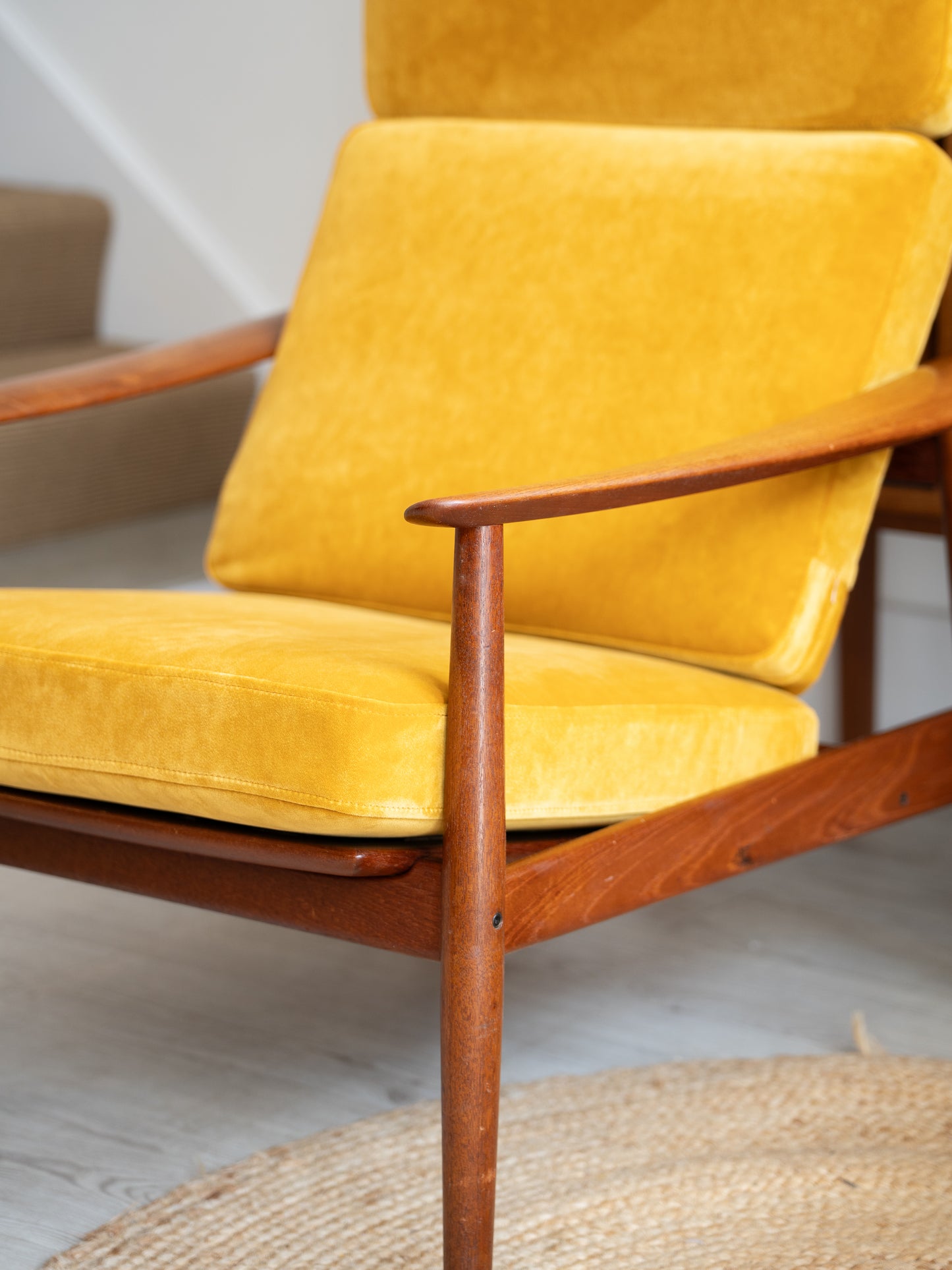 Model FD-164 reclining Armchair by Arne Vodder for France & Son