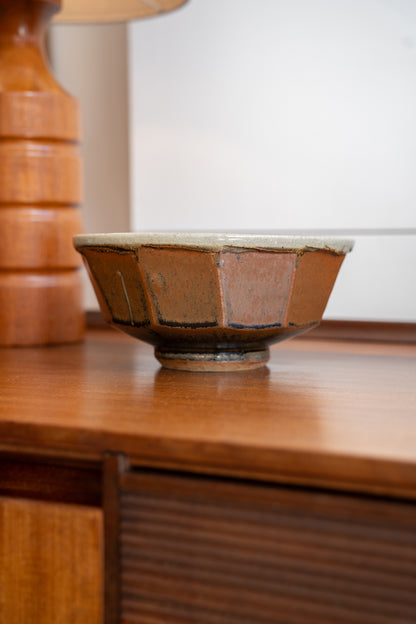 Mike Dodd Cut-Sided Stoneware Bowl (UK)