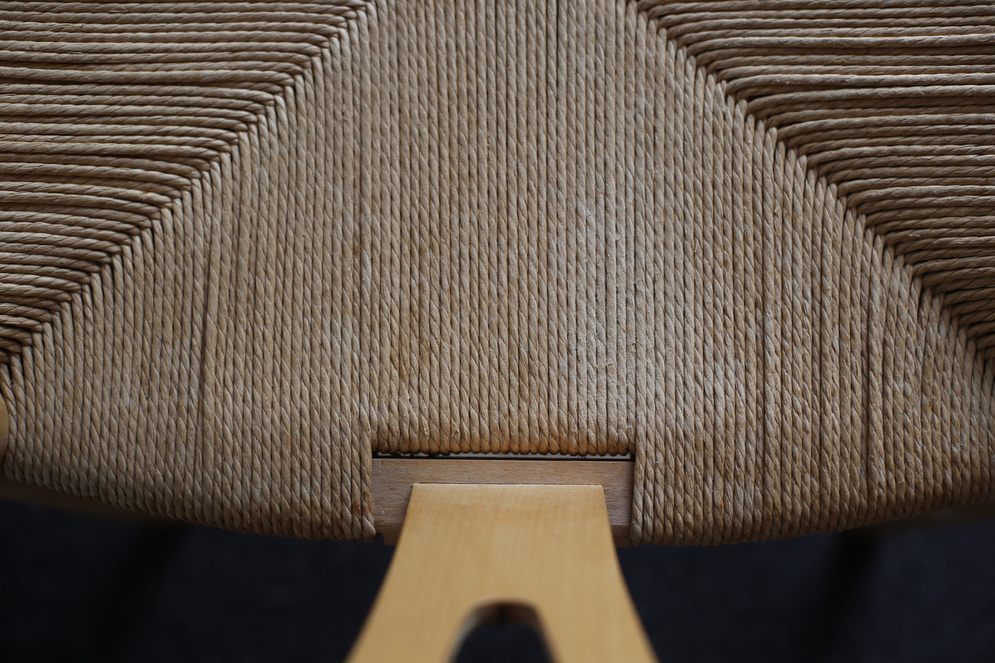 ON HOLD Wishbone chair Hans Wegner