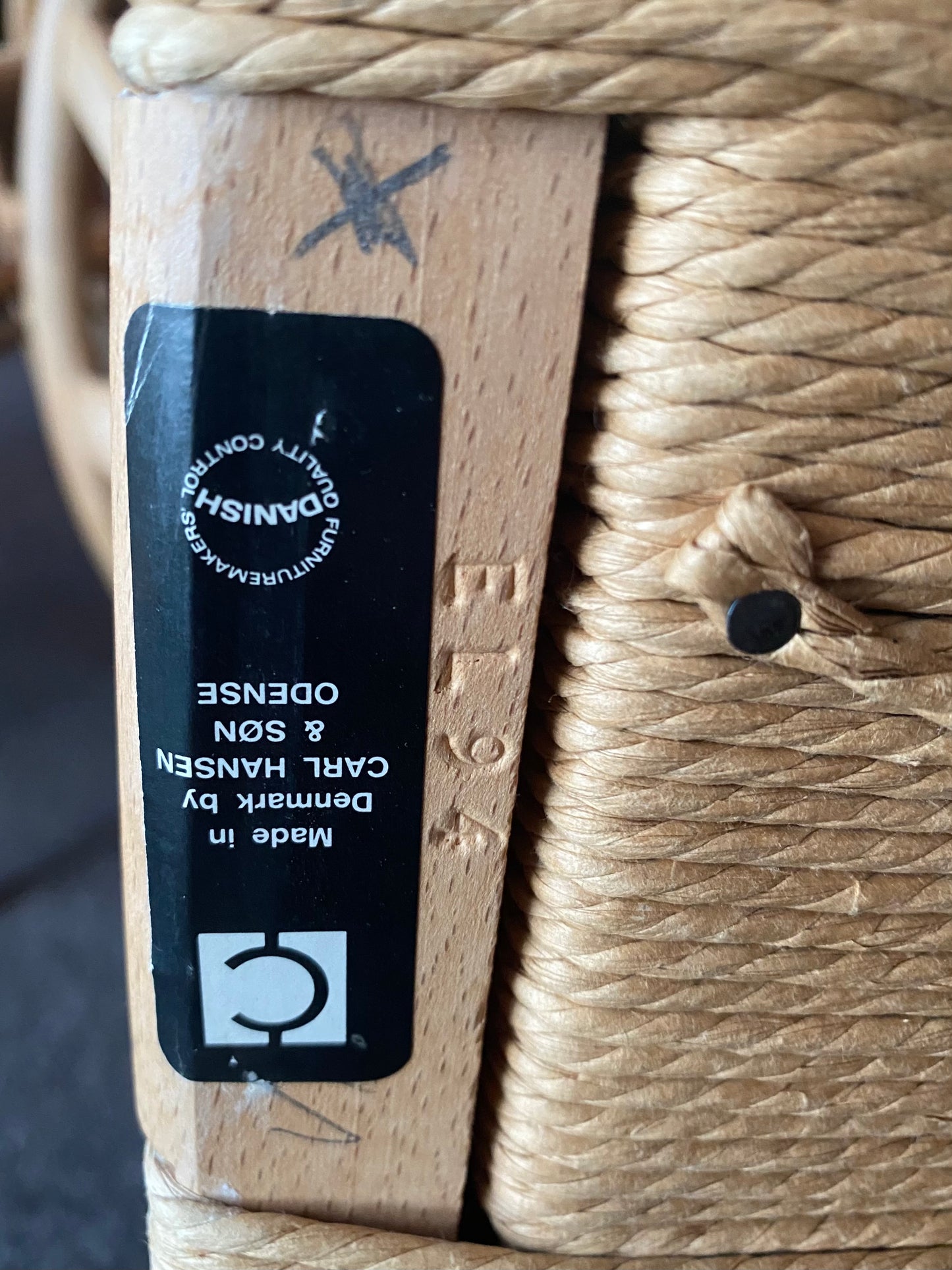 ON HOLD Wishbone chair Hans Wegner