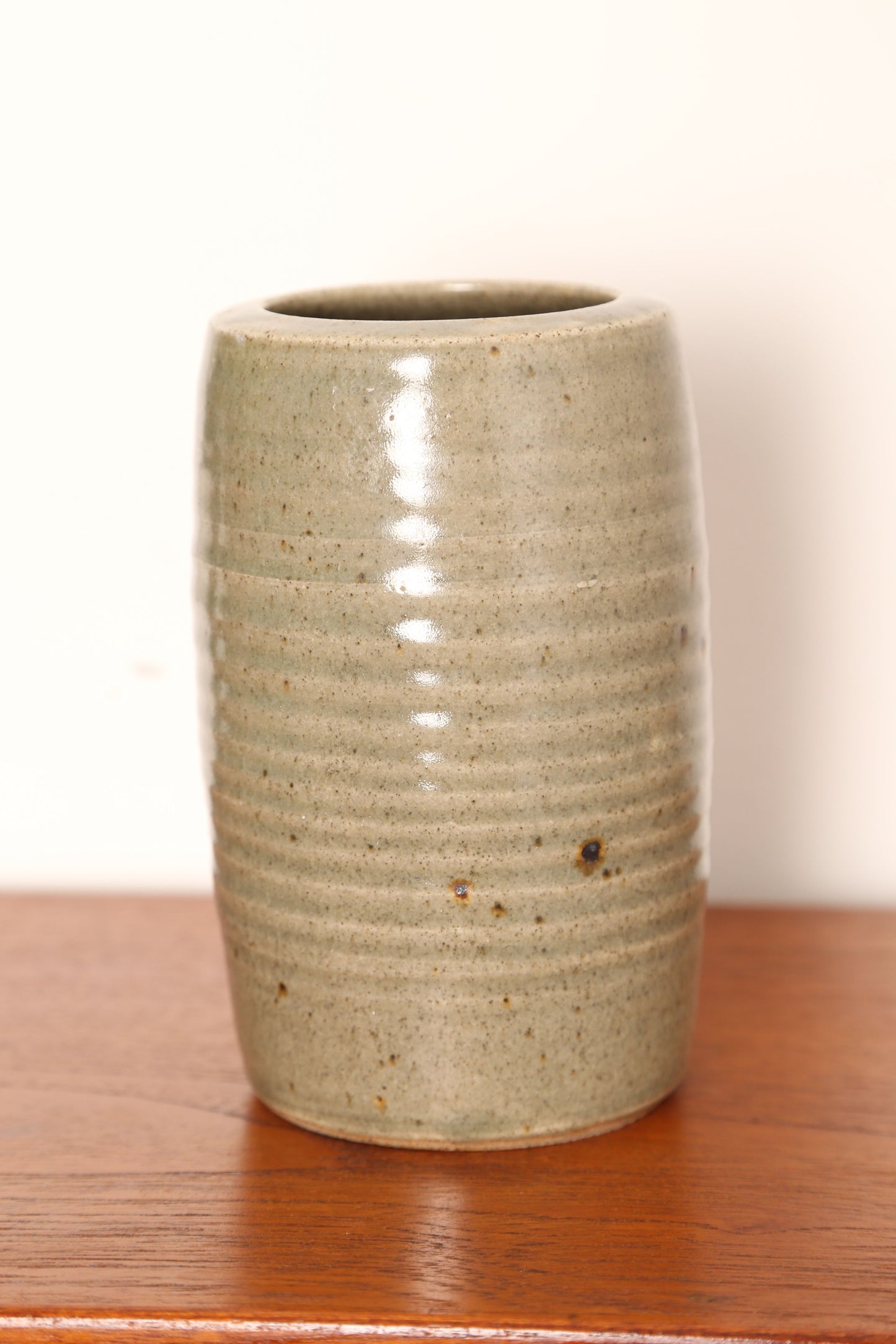 Super lowerdown pottery vase by David Leech